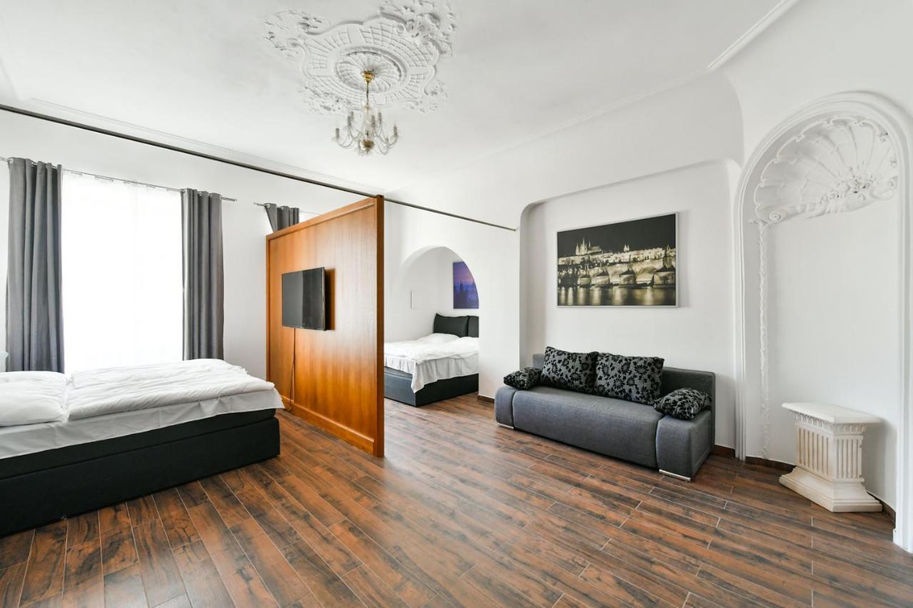 Apartmany Na Namesti 85 Jindřichŭv Hradec Kültér fotó