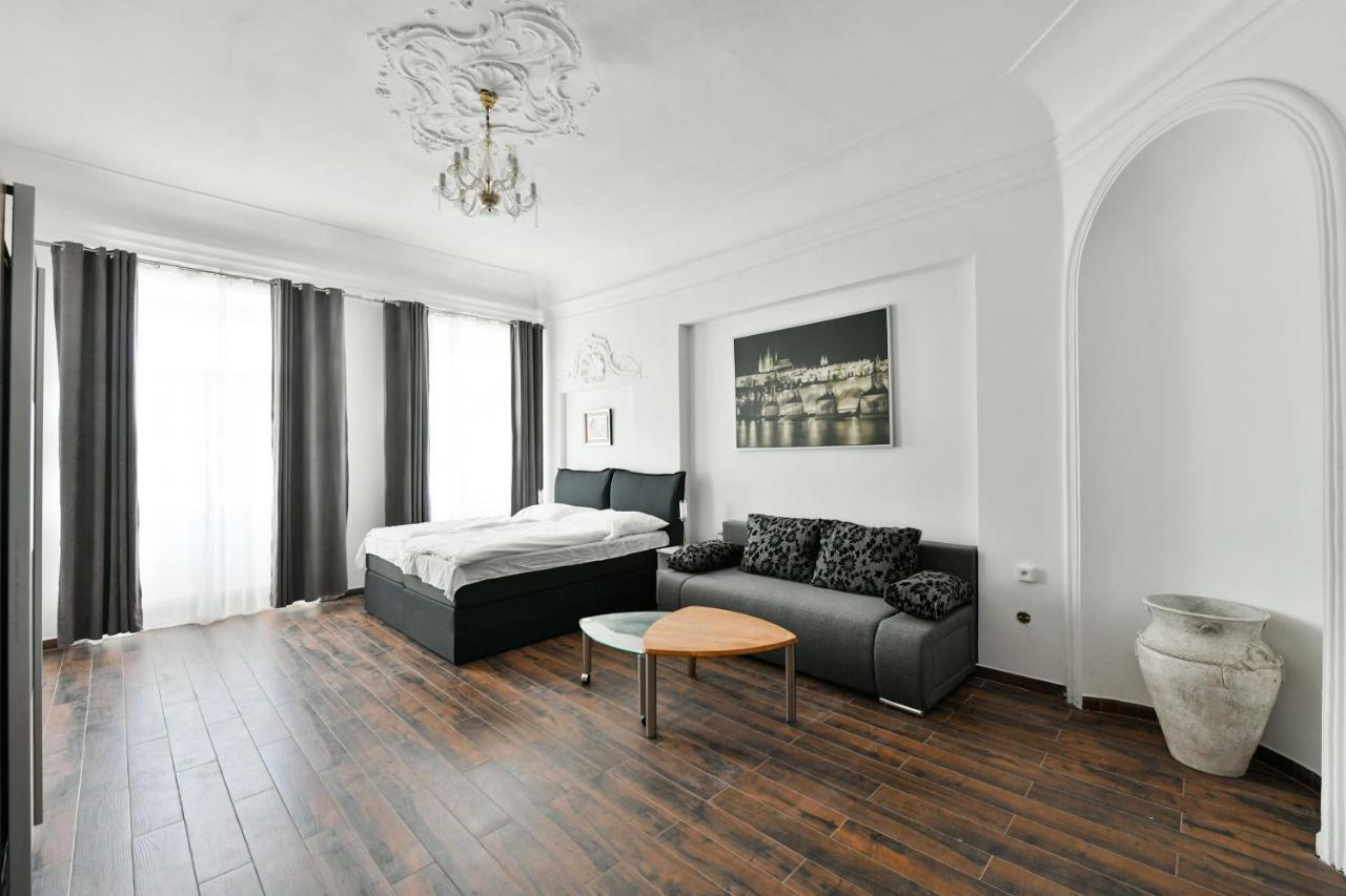 Apartmany Na Namesti 85 Jindřichŭv Hradec Kültér fotó