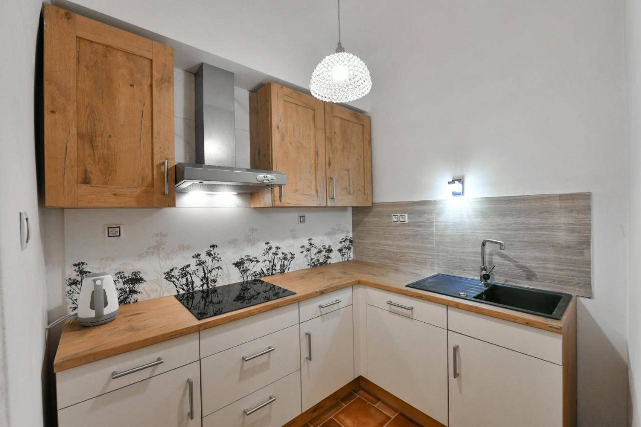 Apartmany Na Namesti 85 Jindřichŭv Hradec Kültér fotó