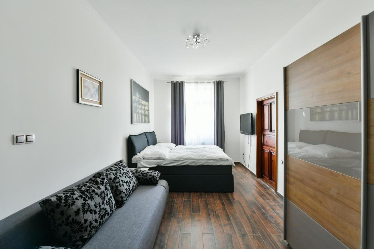 Apartmany Na Namesti 85 Jindřichŭv Hradec Kültér fotó